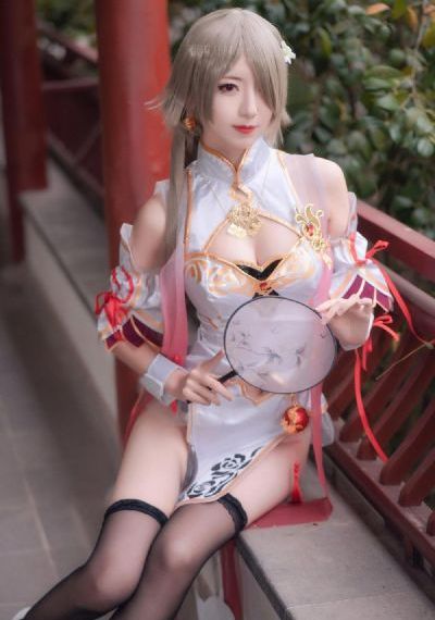欧美乱码一区二区三区_高清无删减在线观看