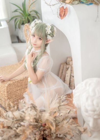 亚洲美女牝户毛茸茸_超清完整视频观看