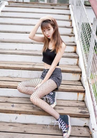 尤利娅2005未删减版在线观看_HD高清视频播放