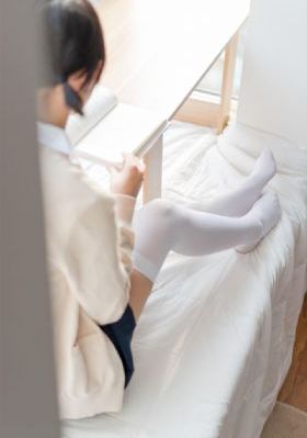 裸体动漫美女被操_BD高清电影在线