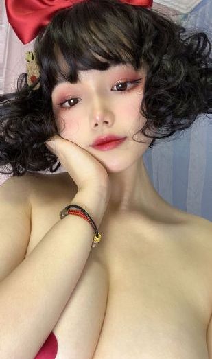 极品美女全棵艺术_HD超清免费观看
